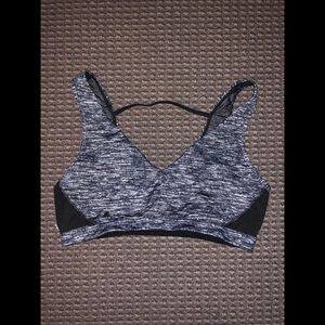 VS sports bra